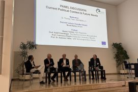 Podiumsdiskussion auf der Abschlusskonferenz zum ERA-Net Cofund AquaticPollutants